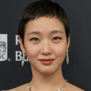 김고은